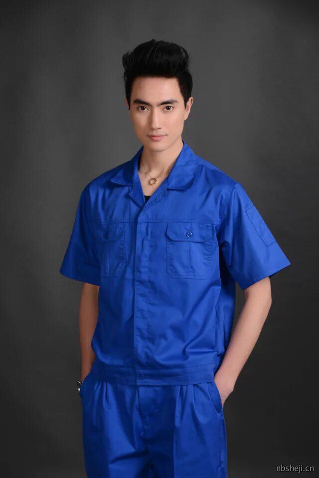 工作服