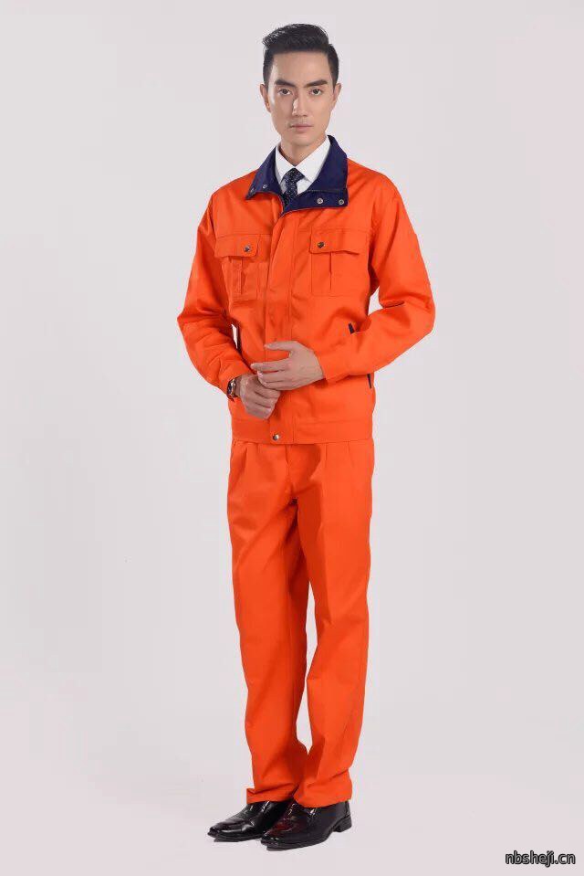 工作服