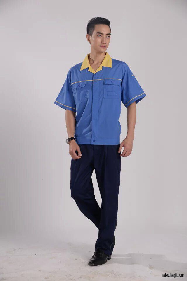 工作服